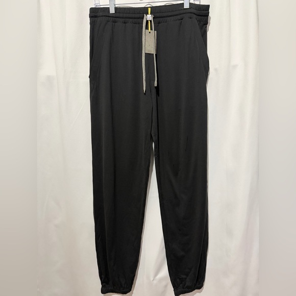 Canali Luxury Men’s Athletic Joggers with Gray Drawstring Size IT 50 US L NWT